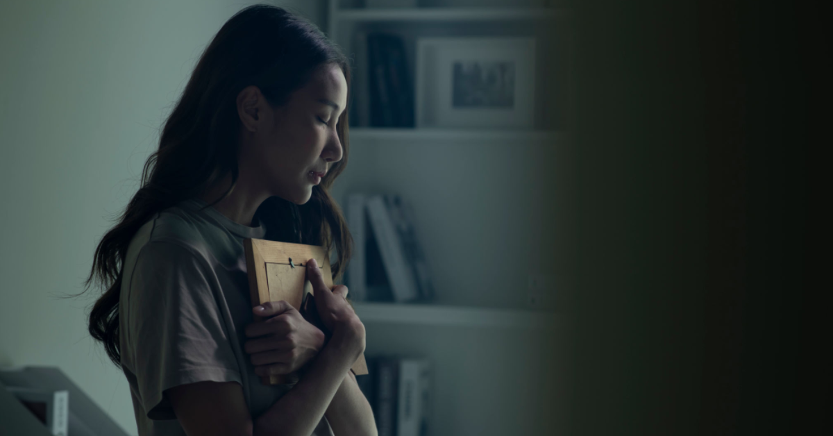 How Unaddressed Loss Impacts Life and Relationships Without Therapy